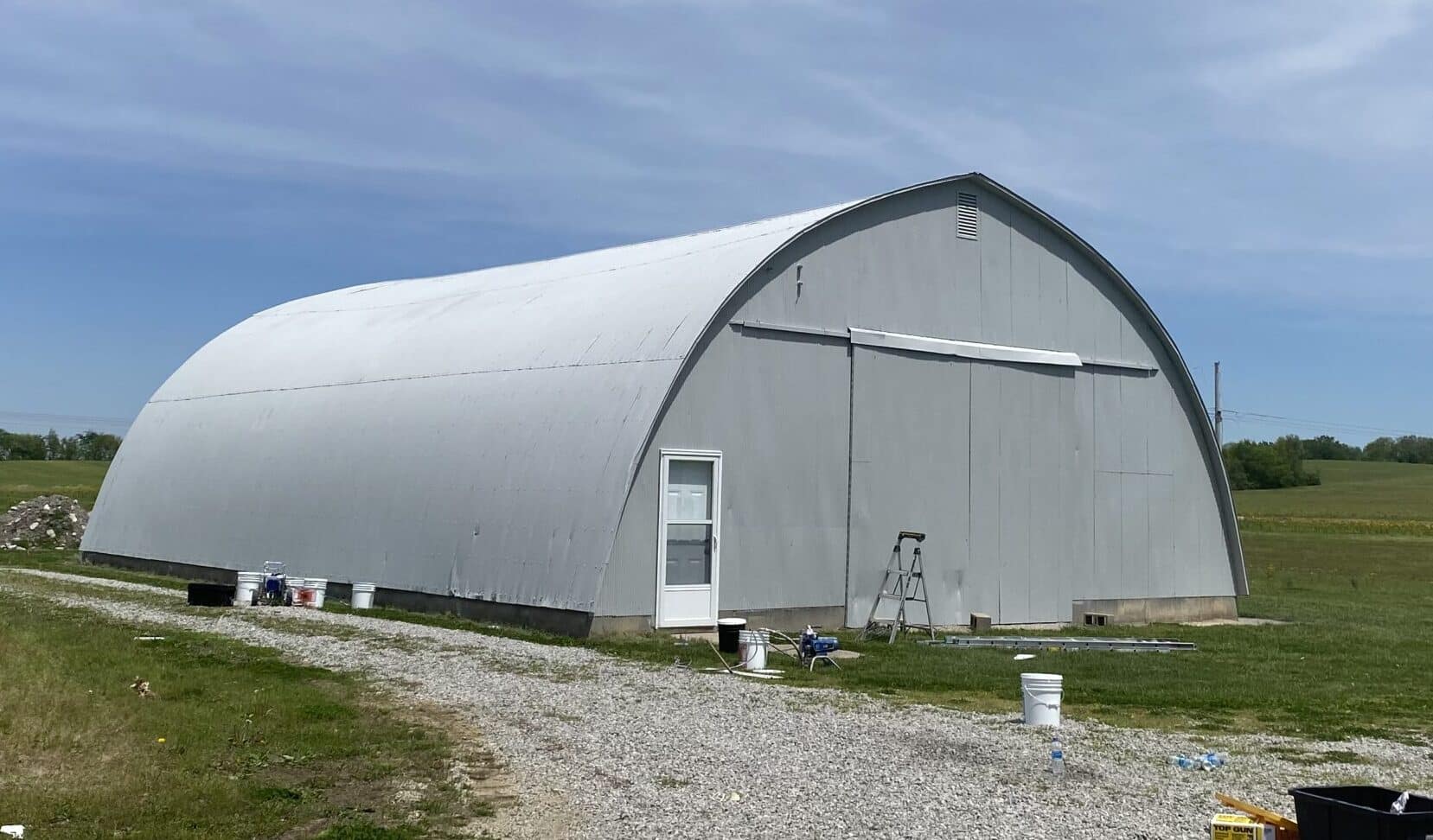 The Best Commercial Exterior Paint Coatings In Colorado Commercial Exterior Paint Illinois-metal-farm-sheds-6-scaled-e1660587013942